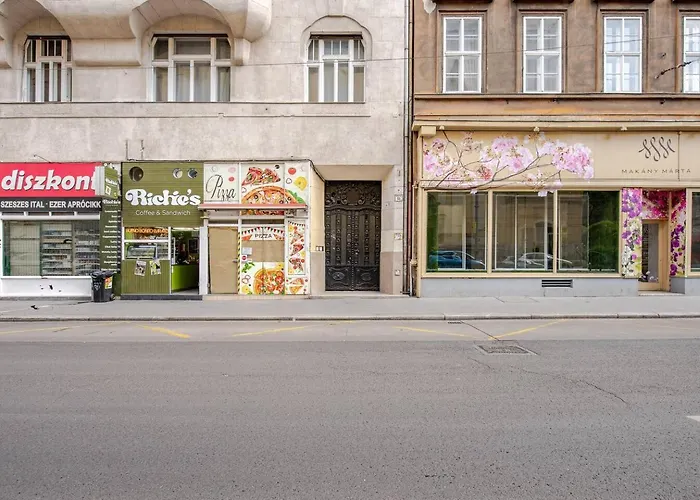 Kiraly No1 Апартаменты